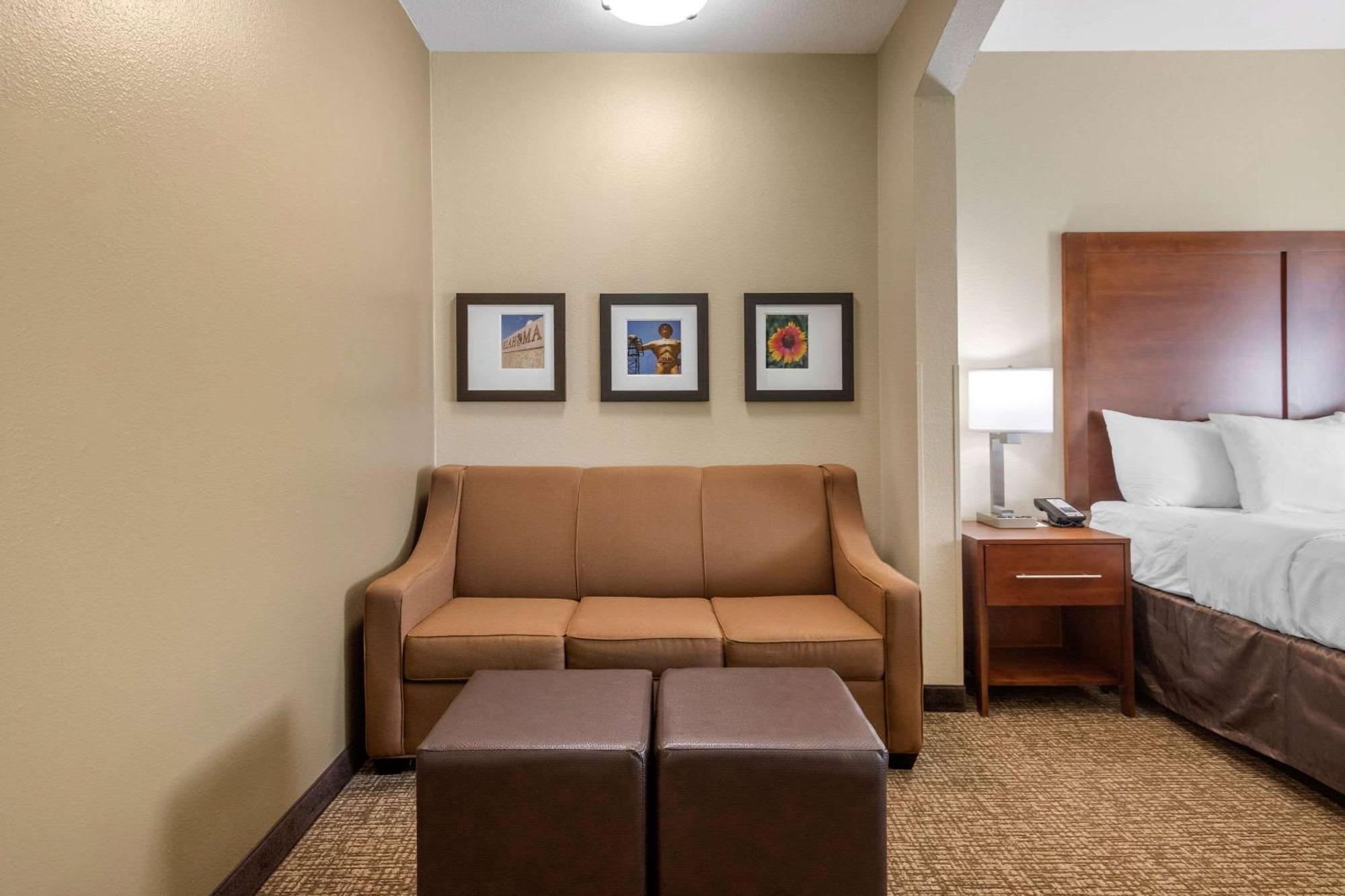 Comfort Inn & Suites Glenpool Экстерьер фото